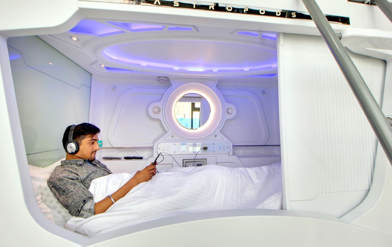 Hotel Astropods Airport, Mumbai. Kültér fotó