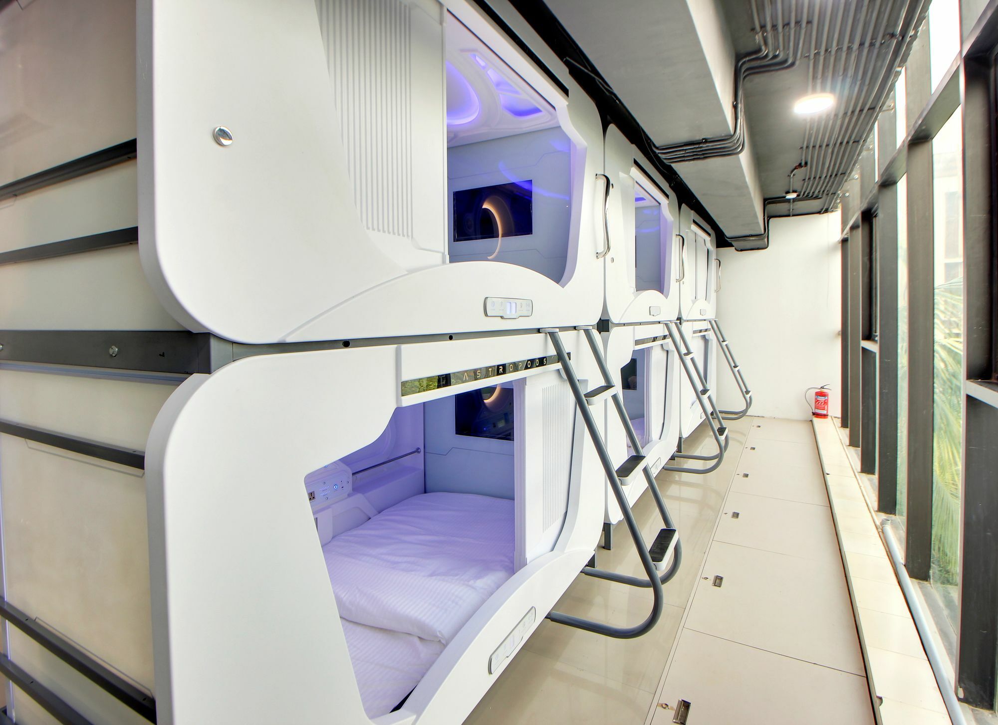 Hotel Astropods Airport, Mumbai. Kültér fotó